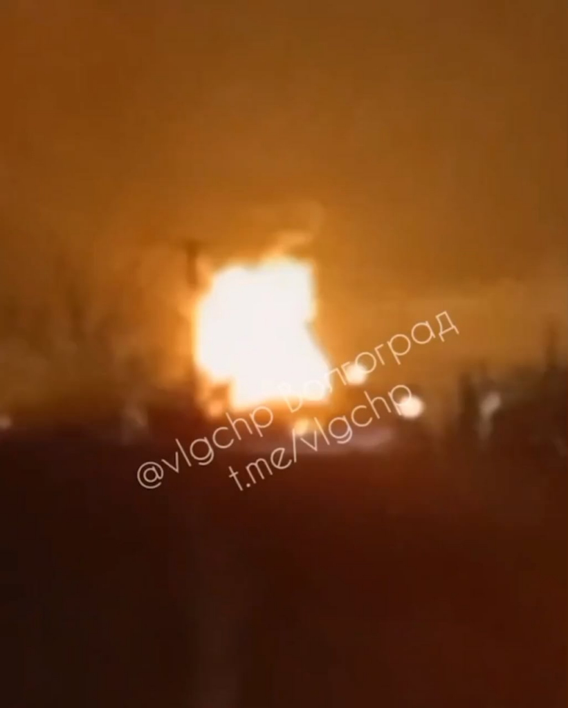 ルクオイル社のヴォルゴグラード製油所の領土で爆発と火災が発生。ロシアのヴォルゴグラード地方。