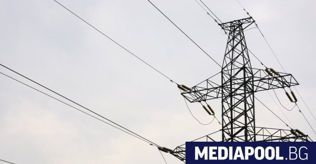 家庭用の電気とガスの価格が8％以上値上がり