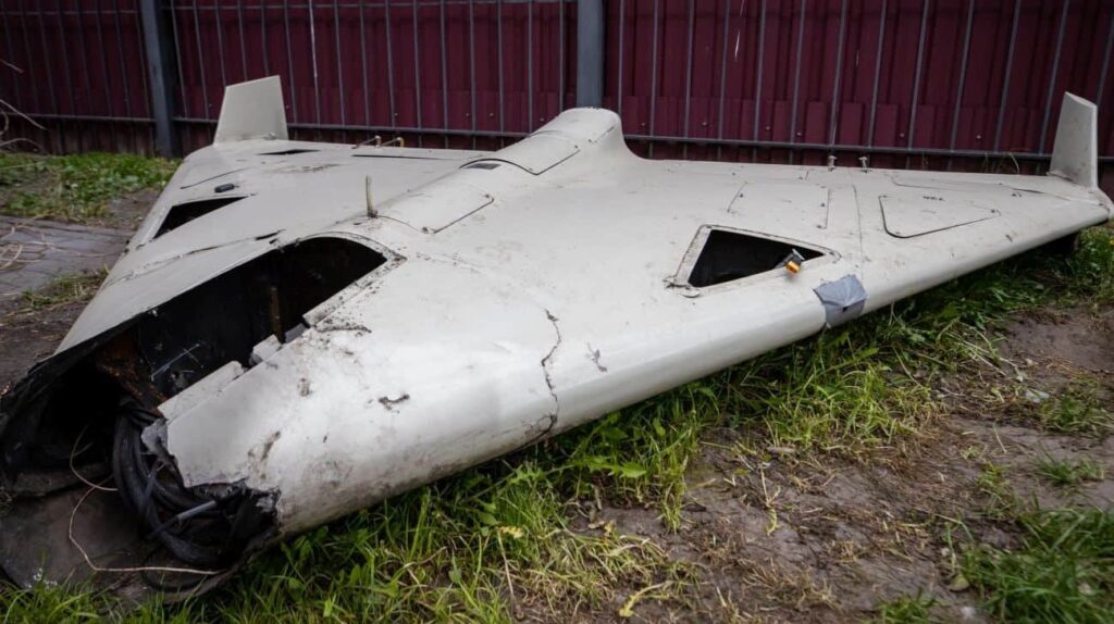 ウクライナの防衛軍は、ロシアのオリヨル・オブラストにあるドローン倉庫を攻撃し、200を超えるシャヘドを破壊しました