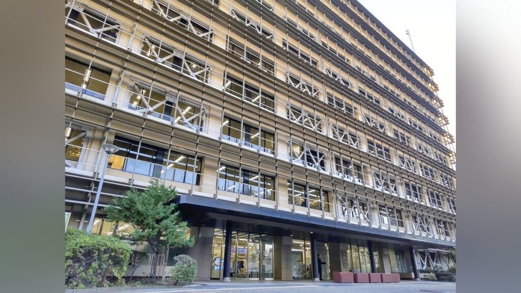埼玉県警の４０歳警部補、アパート一室に侵入容疑で現行犯逮捕…住人女性は逃げ出し１１０番