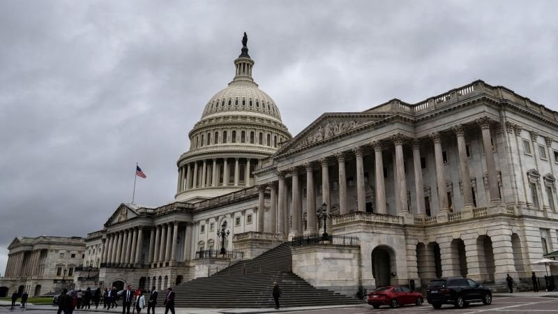 マイク・ジョンソン下院議員が下院議長に再選される。 1年前、彼はウクライナへの支援をほぼ半年停止させた。同氏が下院議長としてもう一期任期を務めることは、ウクライナへの援助が減少することを意味するのだろうか？