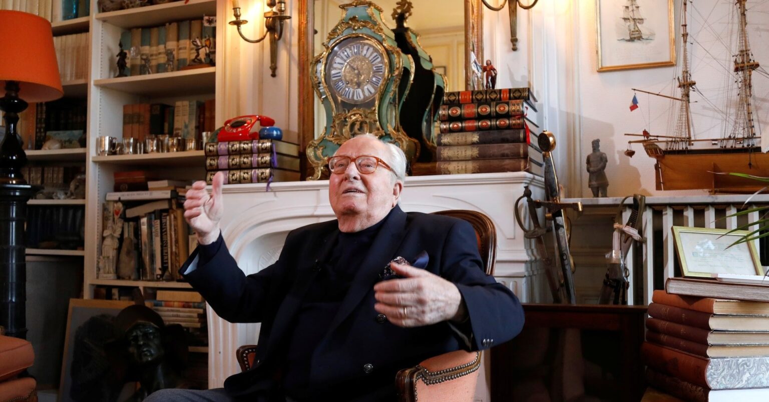 仏極右政党創始者ジャンマリ・ルペン氏死去、96歳