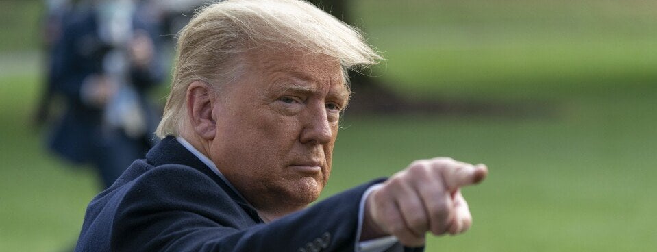 連邦労働組合、雇用保護打ち切りでトランプ大統領を提訴