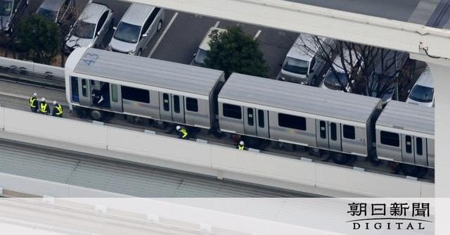 ゆりかもめの一部区間で運転見合わせ 200人が線路歩いて駅に戻る
