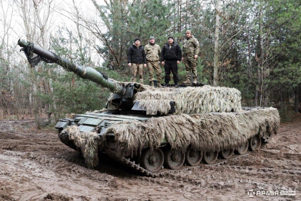毛むくじゃらの捕食者—AFU で運用中の Leopard 2A4