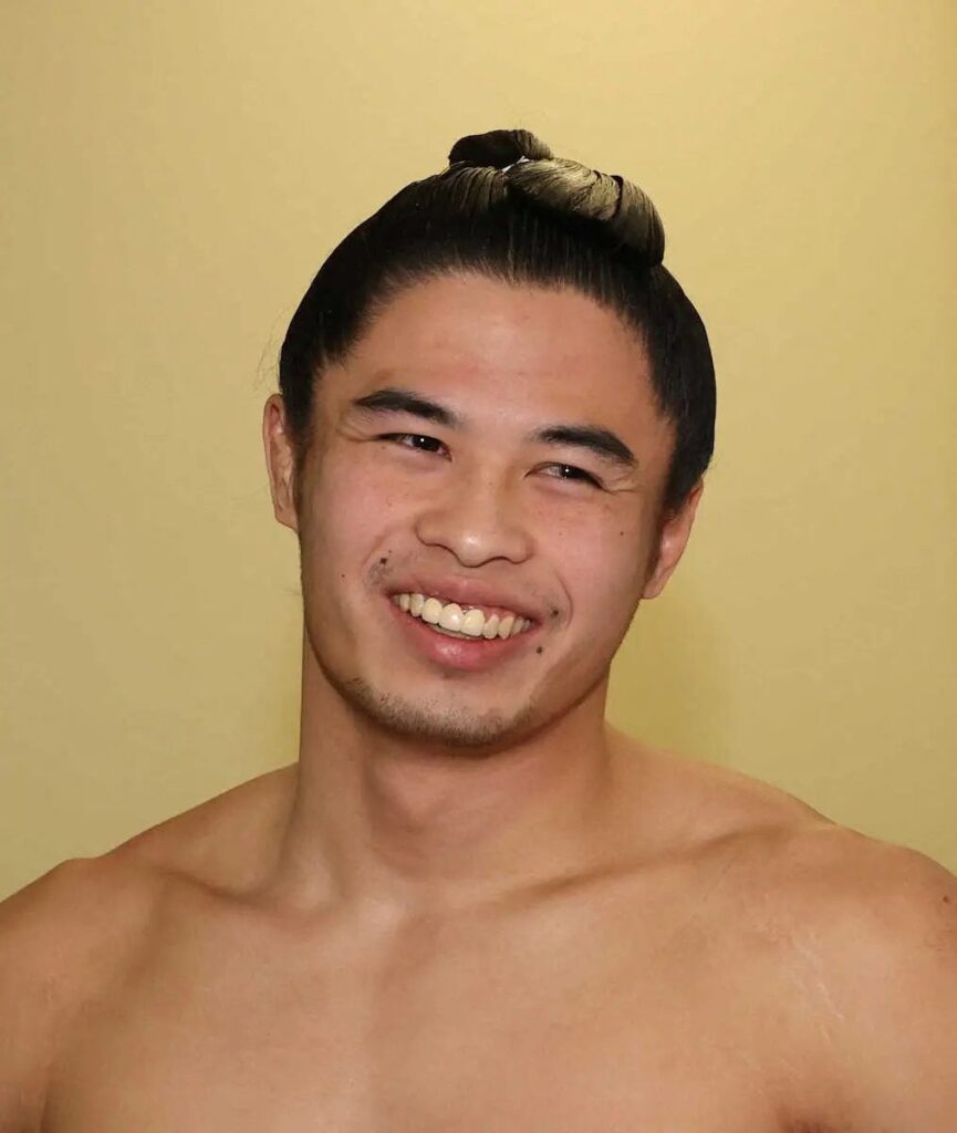 体重73・8キロ！異色の幕下力士誕生へ 角界で3番目に軽い三段目の山藤が5勝目 幕下昇進確実に