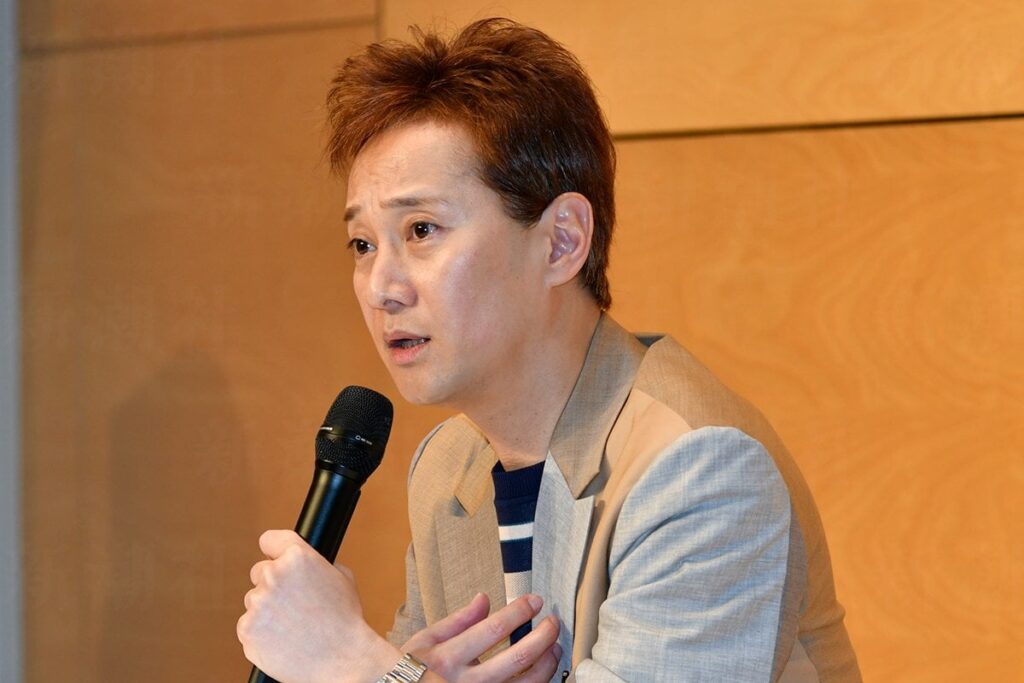 「A氏に多目的トイレに連れ込まれ、キスされた社員も」 フジテレビ元女性社員が告発 「中居さんのマネージャーが近づいてきたことも」