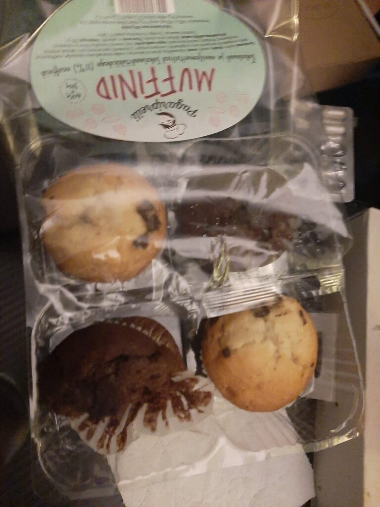 なぜこのマフィンは他の食べ物や飲み物を歯磨き粉のように味がするのですか