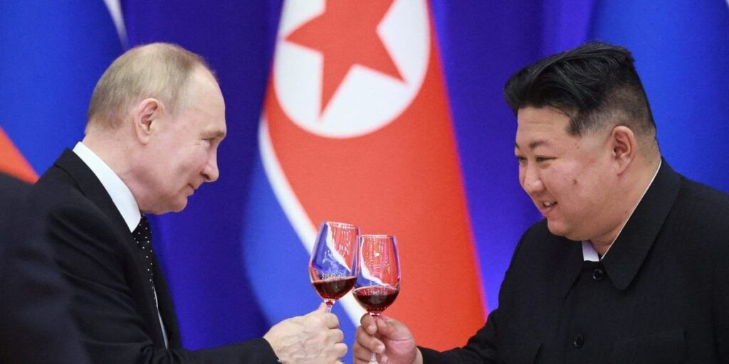 ウクライナ情報長官、北朝鮮はロシア戦争における砲兵システムを倍増して500門近くにしようとしていると発言