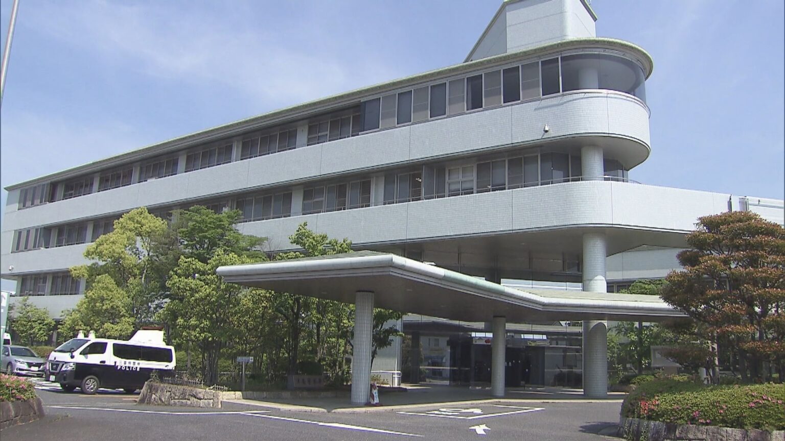 妻（18）の性的な姿を盗撮し画像を友人に送信したとして男（19）を逮捕　現在は離婚