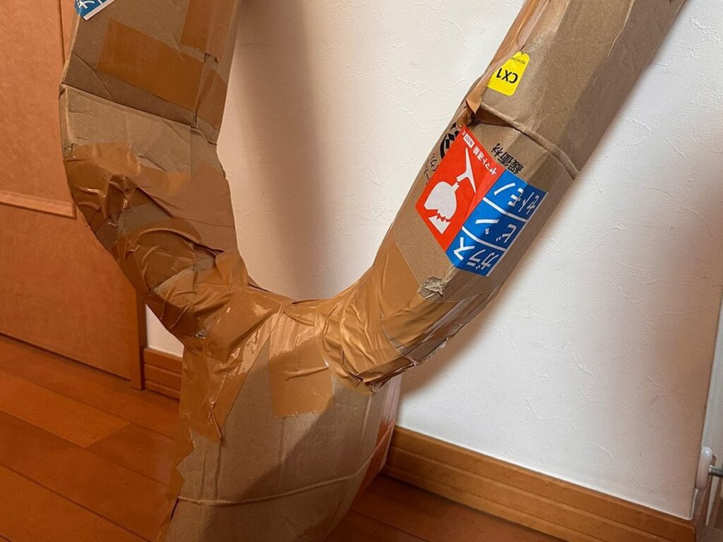 妻に内緒で買ったのに… 届いた荷物に「これはバレる」「梱包がウマすぎて笑った」