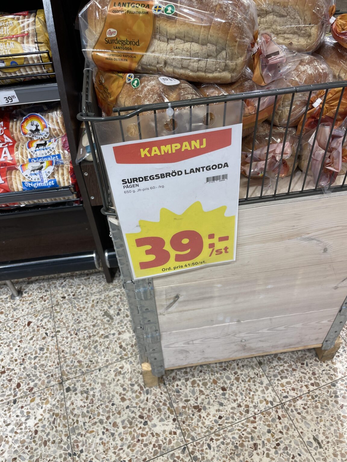 販売に加えて、パンのパンのために40ドル