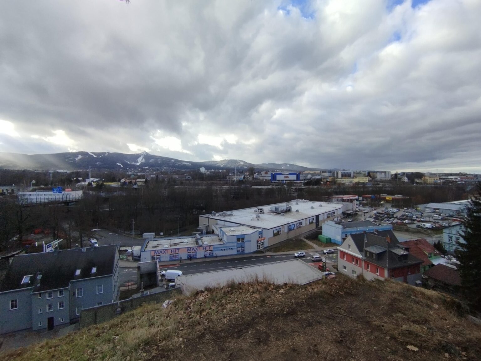 Liberec、クラスDRの上に下り坂。 M.ホラコバ