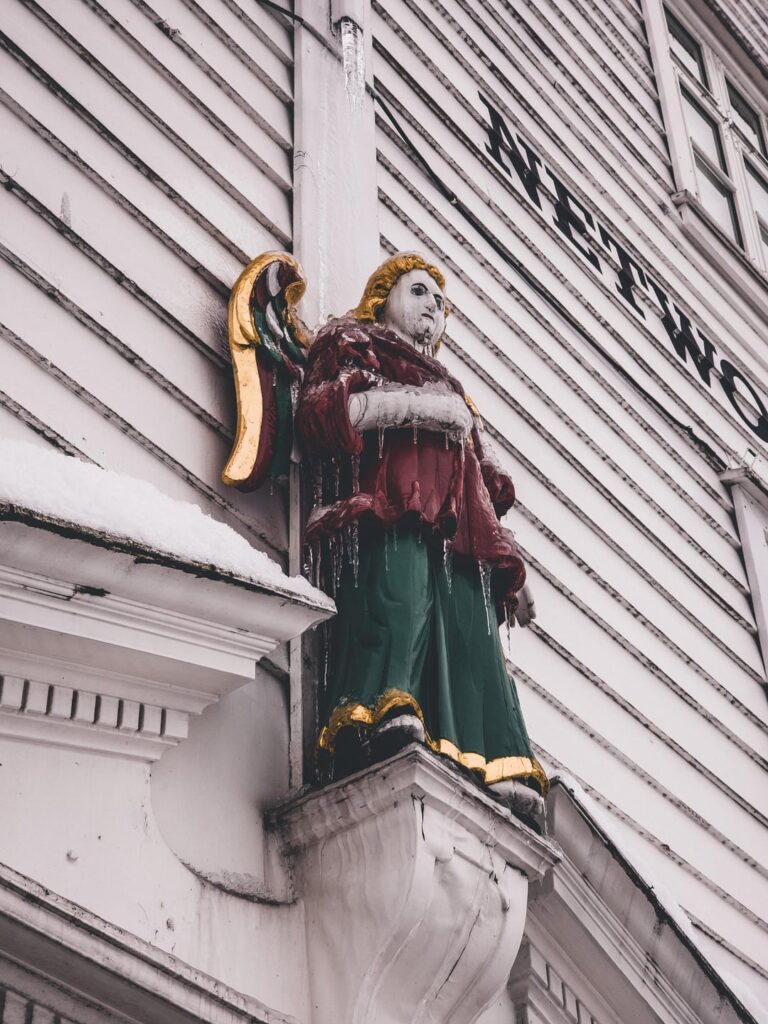 ベルゲンで撮った写真が何枚かあります。全部見て、感想を教えてください。