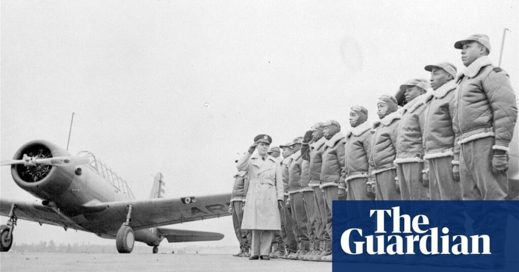 トランプの反DEI注文タスキーギの航空会社と女性パイロットのヤンクス空軍のビデオ
