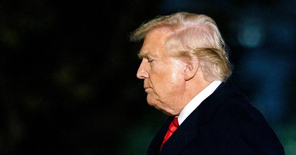 トランプ政権は、200万人の連邦労働者全員に辞任の買収を提供するだろう