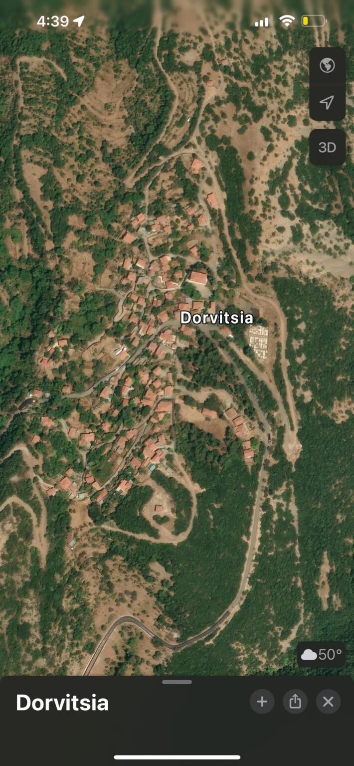 ここにいる誰かがギリシャのこの町について教えてくれませんか?私の祖父の祖父は 1800 年代後半にアメリカに移住するためにそこから出て行き、彼の父親もここで生まれました。