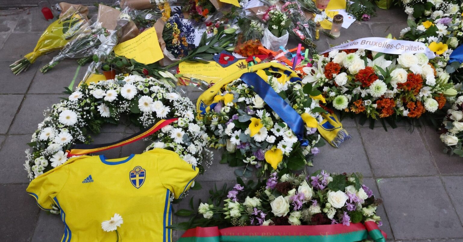 ベルギーは、スペインのオランダにイスラム教徒の攻撃調査の2人の容疑者を引き渡すよう求めます