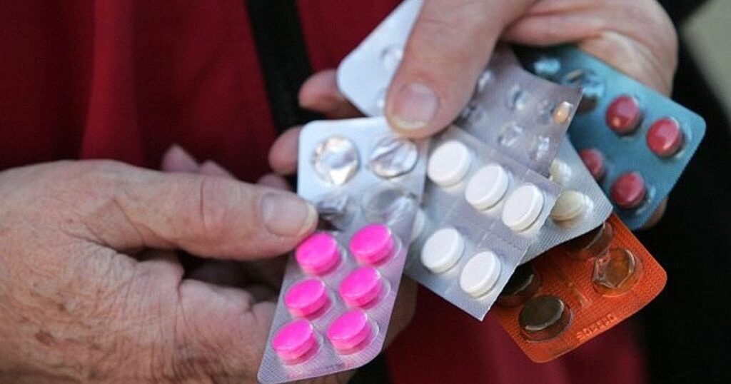販売業者は薬局への医薬品の輸入を拒否、SÚKLは罰金の代わりに販売業者と交渉するだけ