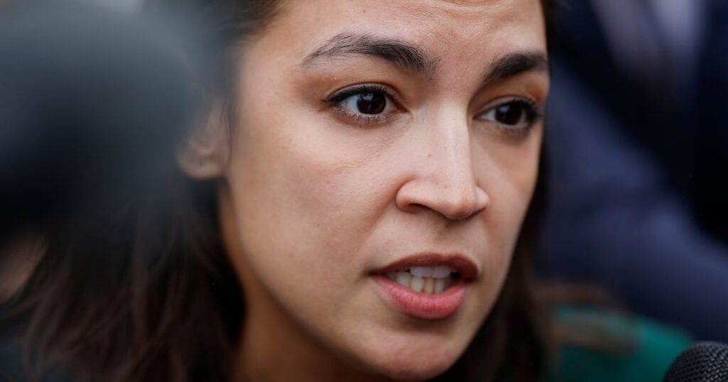 AOC、トランプ大統領の就任式を欠席へ「私は強姦犯を祝わない」