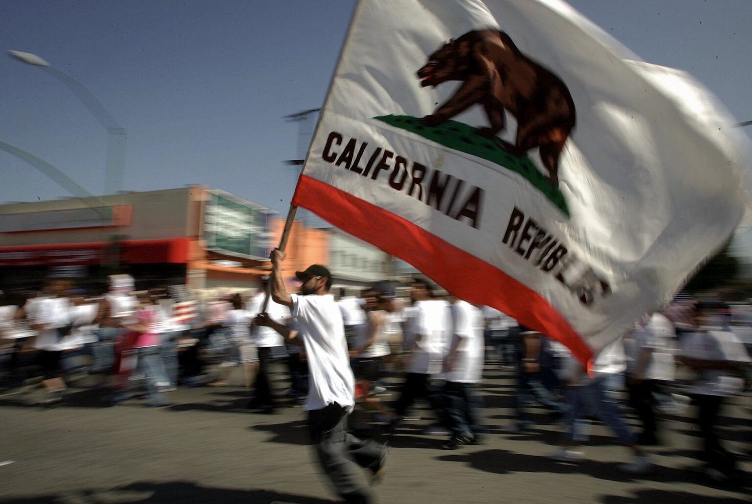 カリフォルニアが米国から分裂して国家になった場合、それはカナダに匹敵するでしょう