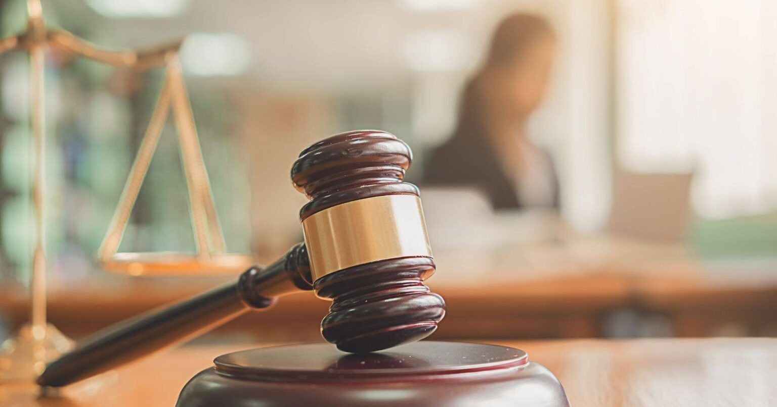 バベル作戦の裁判が始まる：3億ユーロ相当の経済犯罪が争われている
