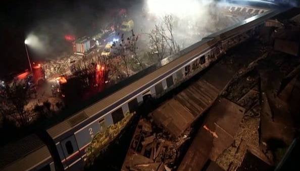 テンペ: 乗客 30 名が墜落で生き残ったが、可燃性液体により死亡した |パララックスマガジン