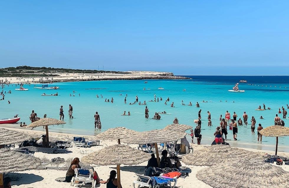 キプロス観光の歴史的記録 - 400万人を突破観光客