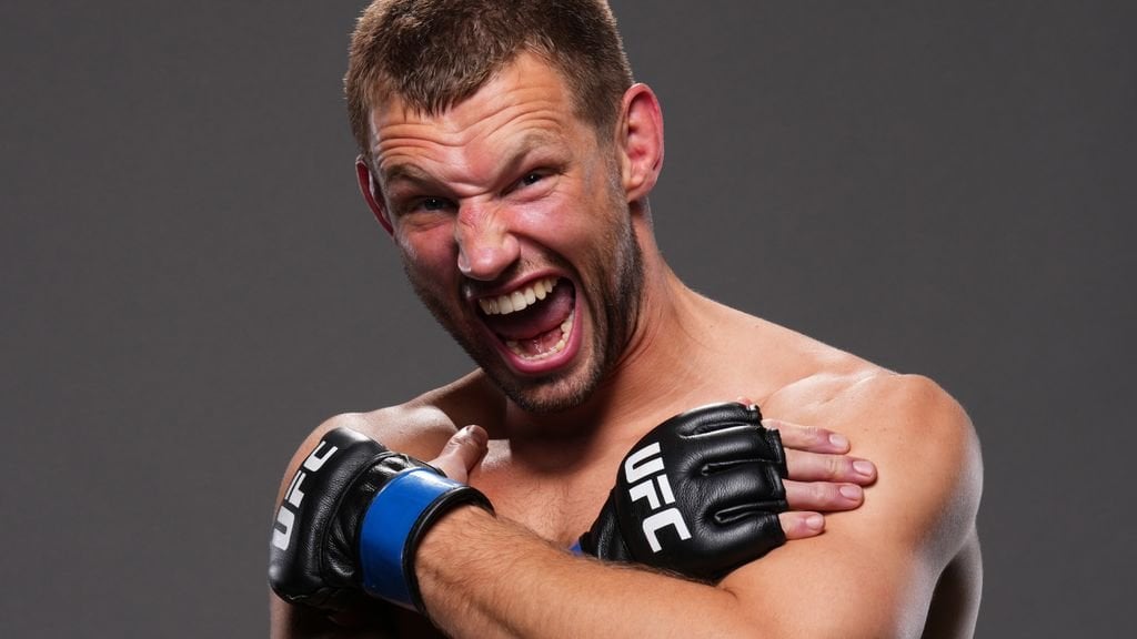 De Ridderは、UFCの勝利の後、ブレダの路上で認められています