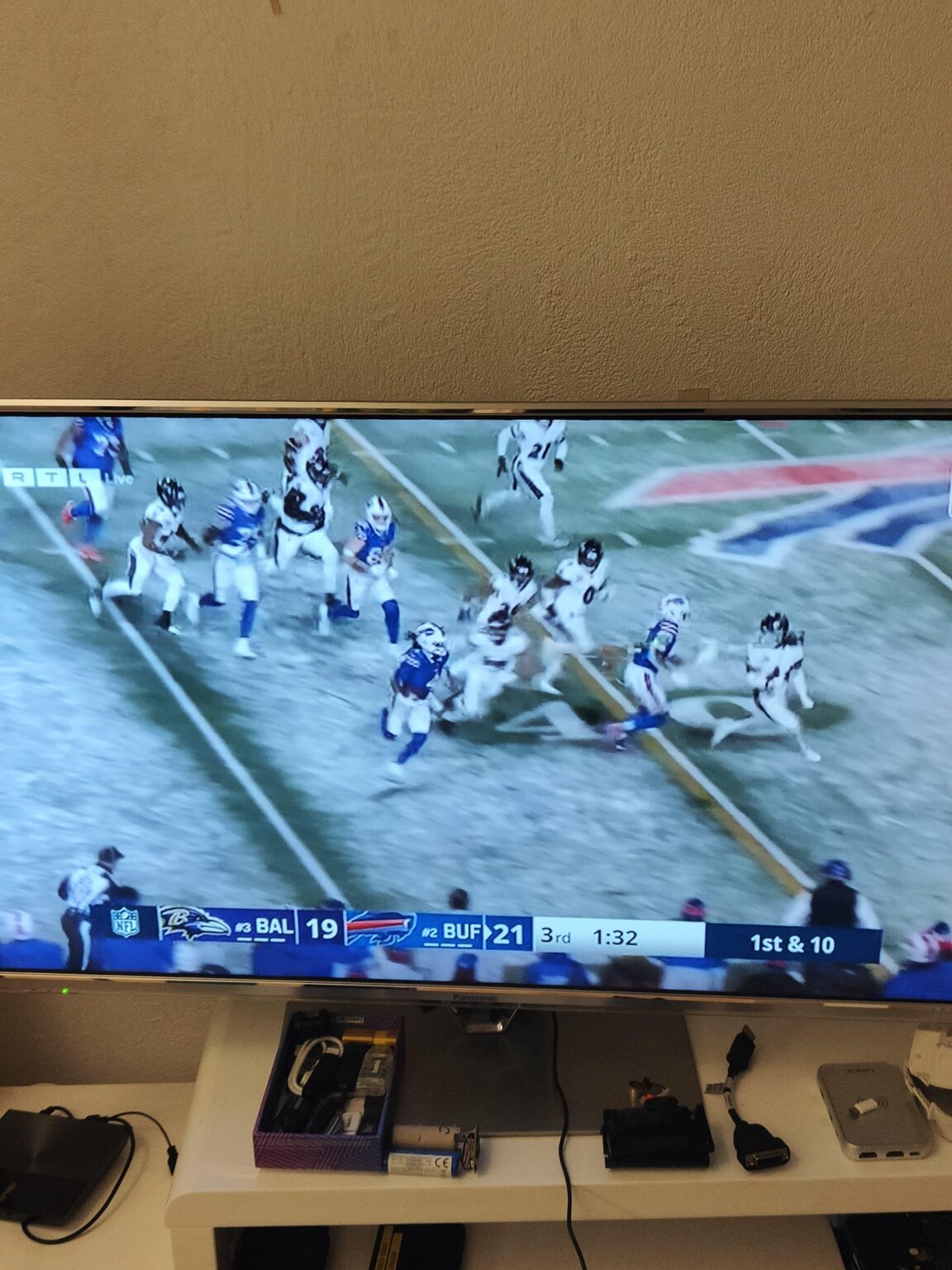 Hommr FOOTBALL - ファンは好きですか?