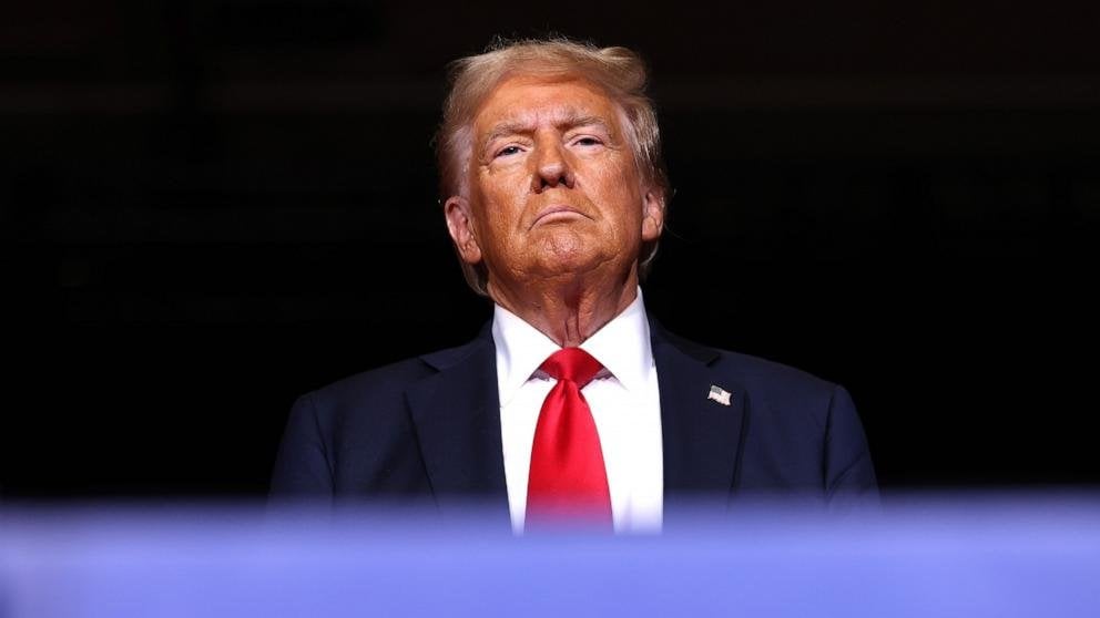 トランプは州裁判所で彼に対して提起された民事訴訟から大統領の免責を求めている