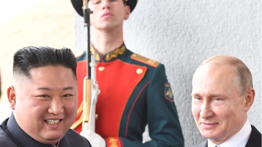 「私たちは皆、ツァーリのために一つになって死ぬだろう」 – プーチン大統領がロシアを北朝鮮に変えることを男性は恐れている
