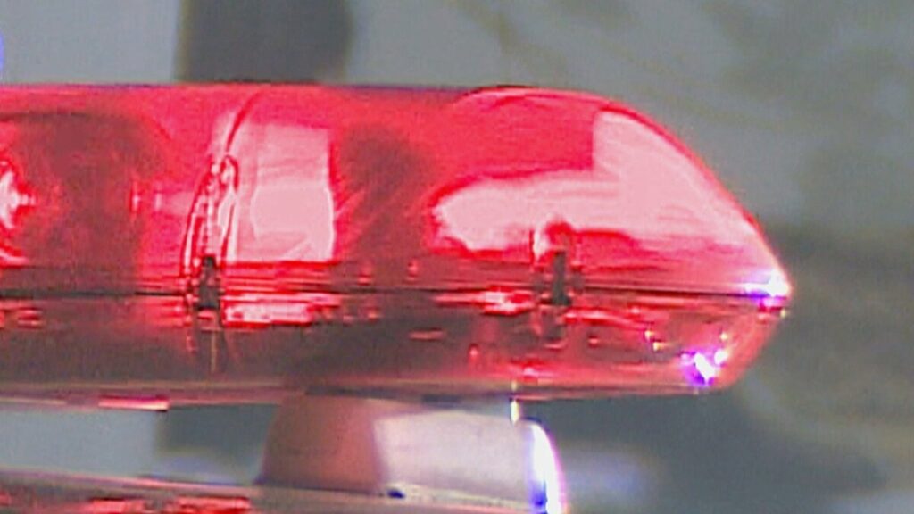 「乗客が陰部を出しているようだ」電車内でズボンのファスナーから　福岡県の男（６０）公然わいせつ容疑で逮捕　山口県警