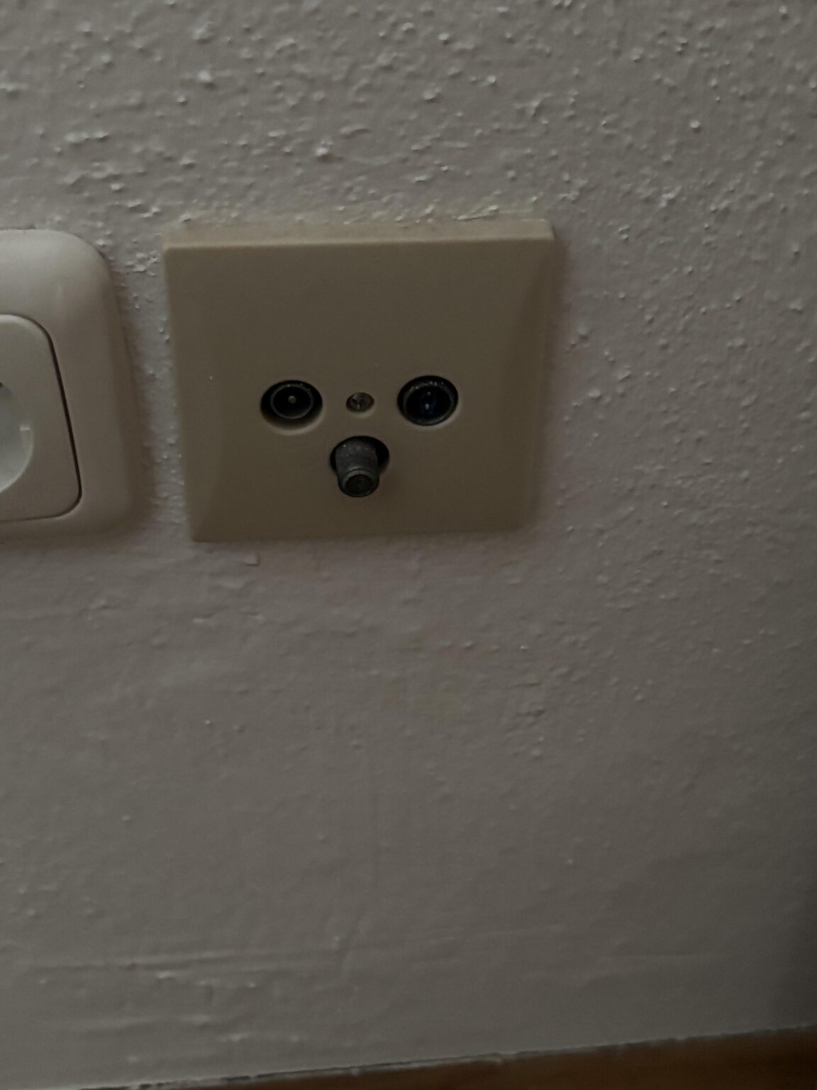 このアウトレットは何のためですか？
