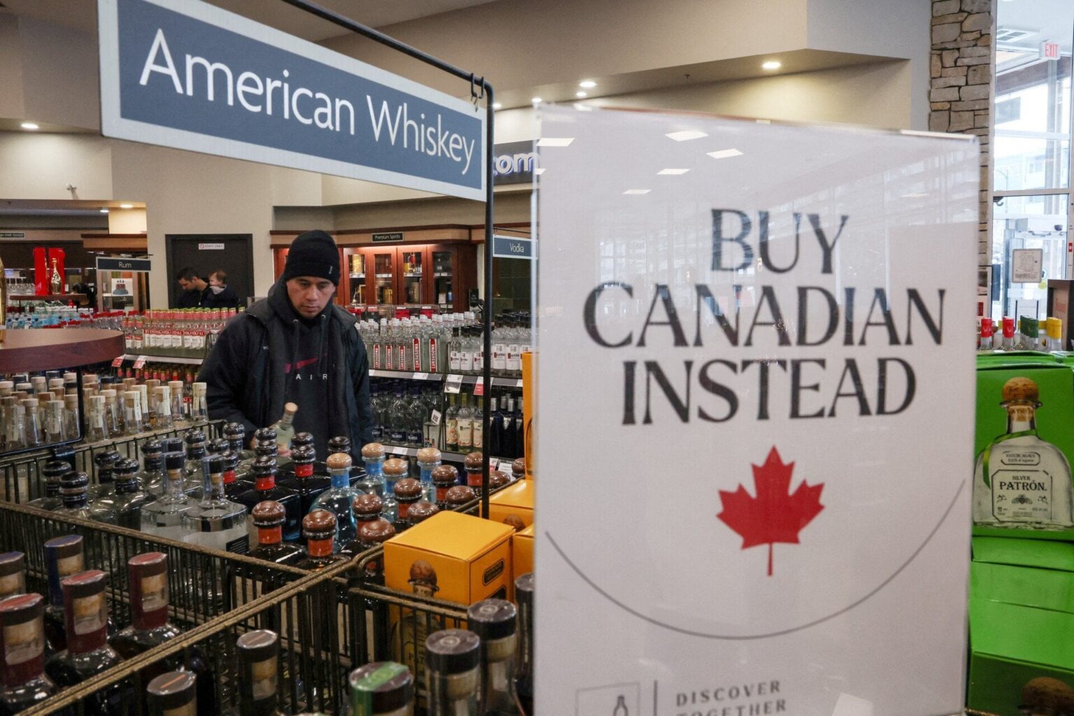 職務後のカナダの反アメリカ人：旅行のキャンセル、「Made in USA」のボイコット、グループの不承認