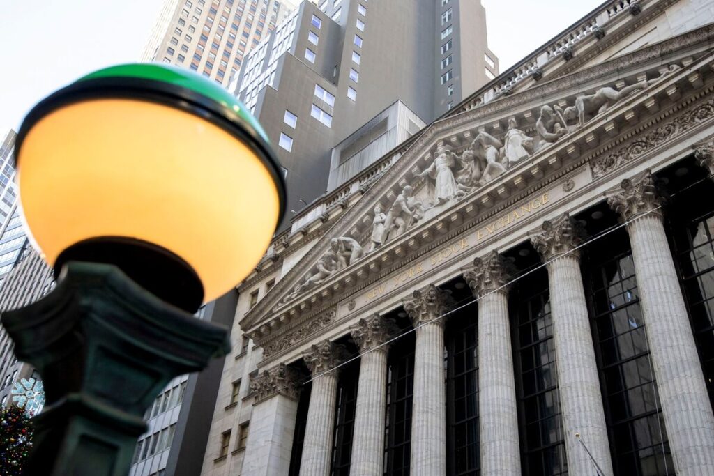 【米国市況】株反発、関税警戒でドル高－円は152円台半ばに一時下落 - Bloomberg