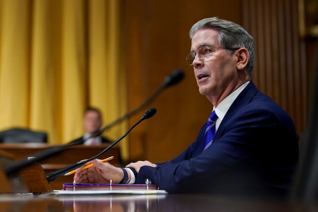 米財務長官がウクライナ訪問へ、重要鉱物へのアクセス確保狙う - Bloomberg