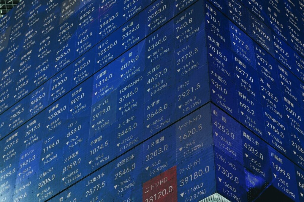 「配当ファクター」が日本株市場で存在感、関税懸念の逃避マネー吸収 – Bloomberg 「配当ファクター」が日本株市場で存在感、関税懸念の逃避マネー吸収 - Bloomberg