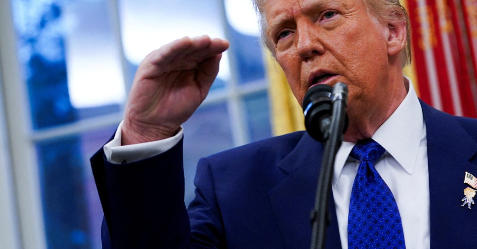 トランプ氏、仏・カナダに関税計画　デジタルサービス税巡り | ロイター