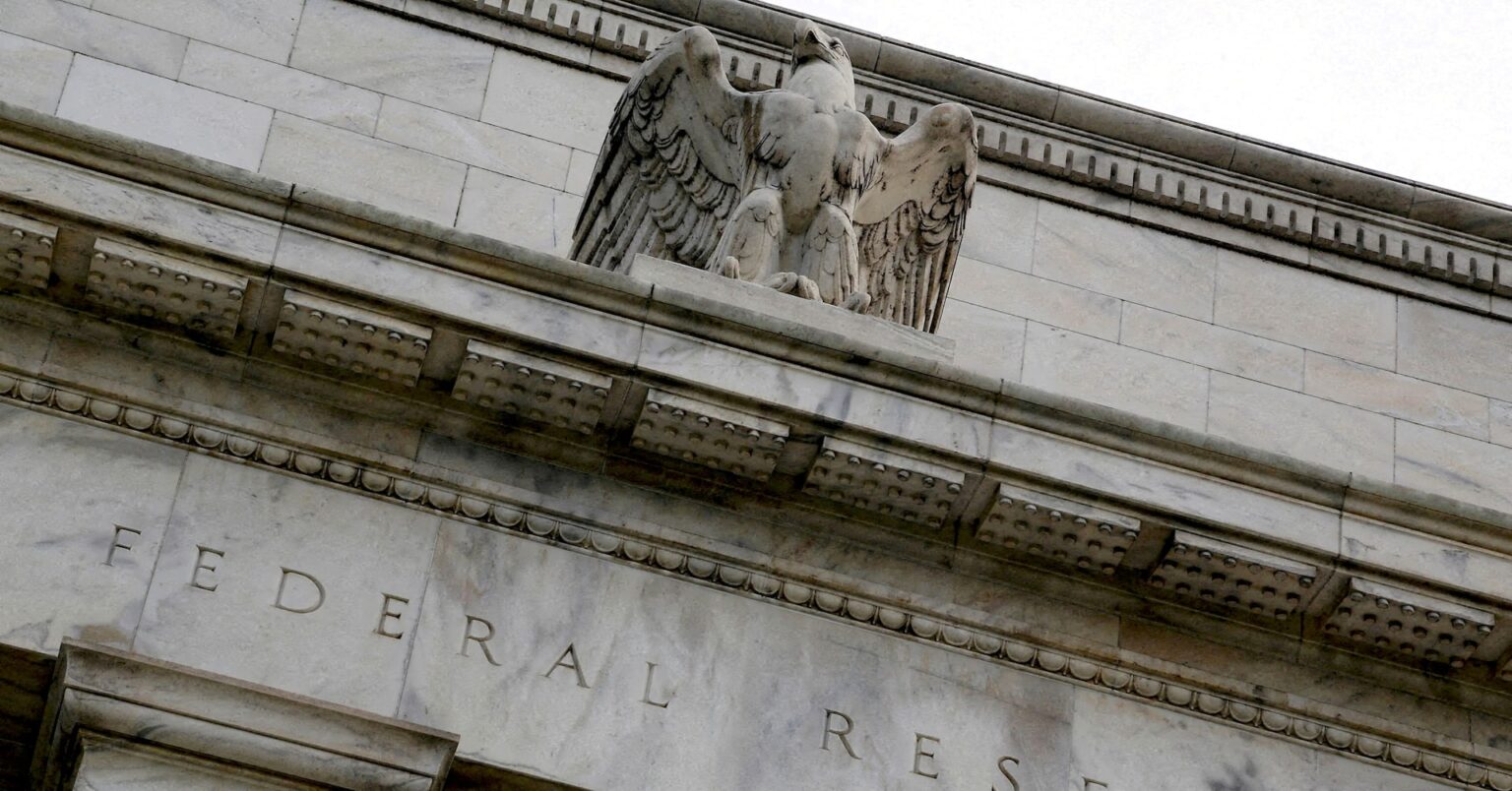 ＦＲＢ利下げ、9月まで見送り観測高まる　ＰＣＥは伸び鈍化予想 | ロイター