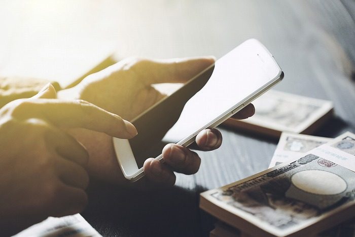 沖縄で止まらない詐欺被害…1年で計14億円　「SNS型投資」「ロマンス」断トツの連絡手段は - 琉球新報デジタル