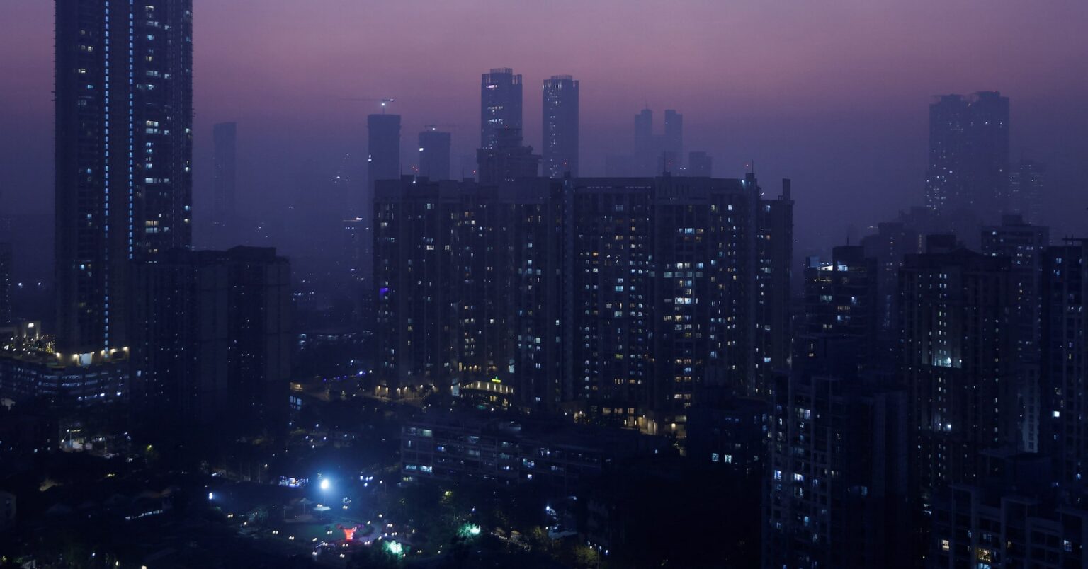 インド総合ＰＭＩ、2月速報値は6カ月ぶり高水準　サービス業好調 | ロイター