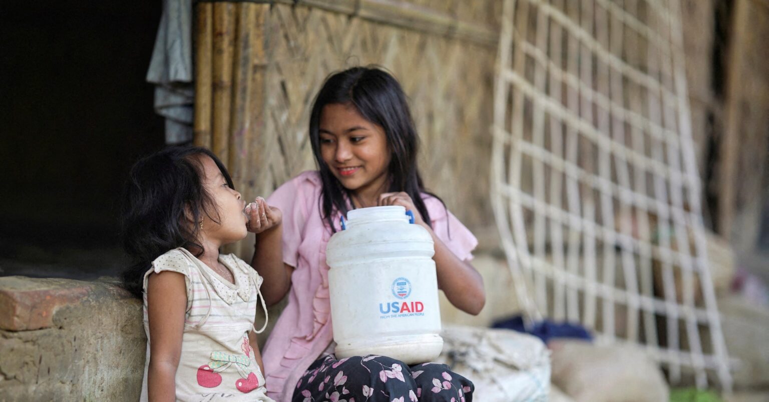 世界の人道活動、米の援助凍結で「壊滅的打撃」=調査 | ロイター 世界の人道活動、米の援助凍結で「壊滅的打撃」=調査 | ロイター
