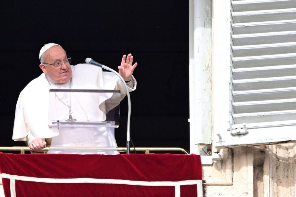 ローマ教皇はなお予断許さない状況、軽度の腎不全も確認－バチカン - Bloomberg