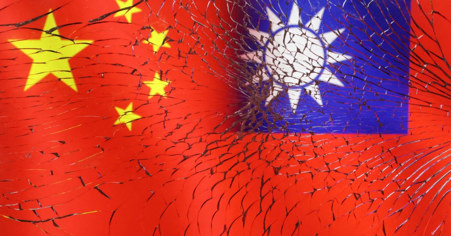 中国、台湾が政治的操作と非難　海底ケーブル損傷巡り | ロイター