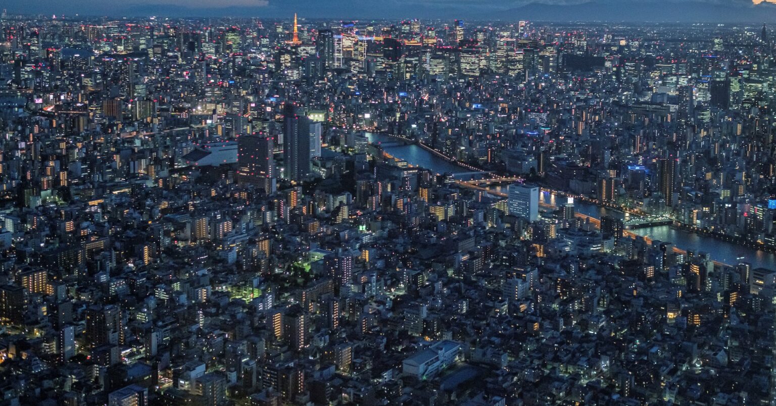 コラム：「国際金融のトリレンマ」に直面する日本、円防衛策にほころびも＝佐々木融氏 | ロイター