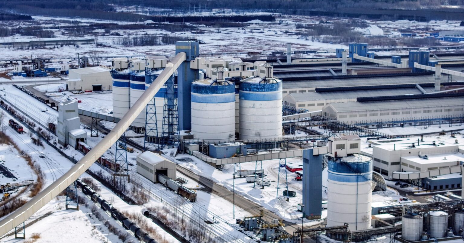 米のアルミ関税、国内で10万人の雇用喪失招く可能性＝アルコアＣＥＯ | ロイター