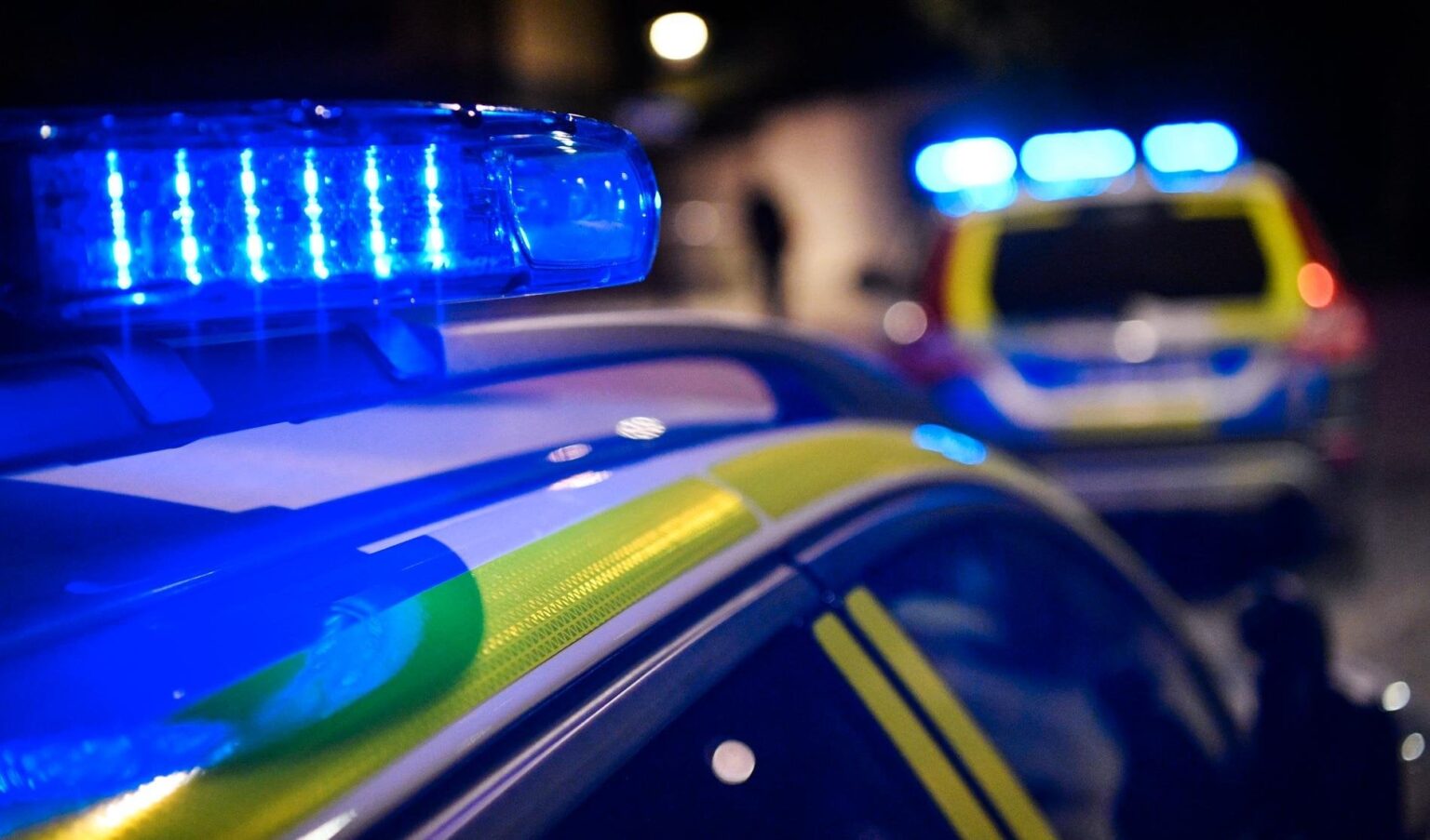 オレブロの学校での大規模な警察活動 - 総暴力の疑い