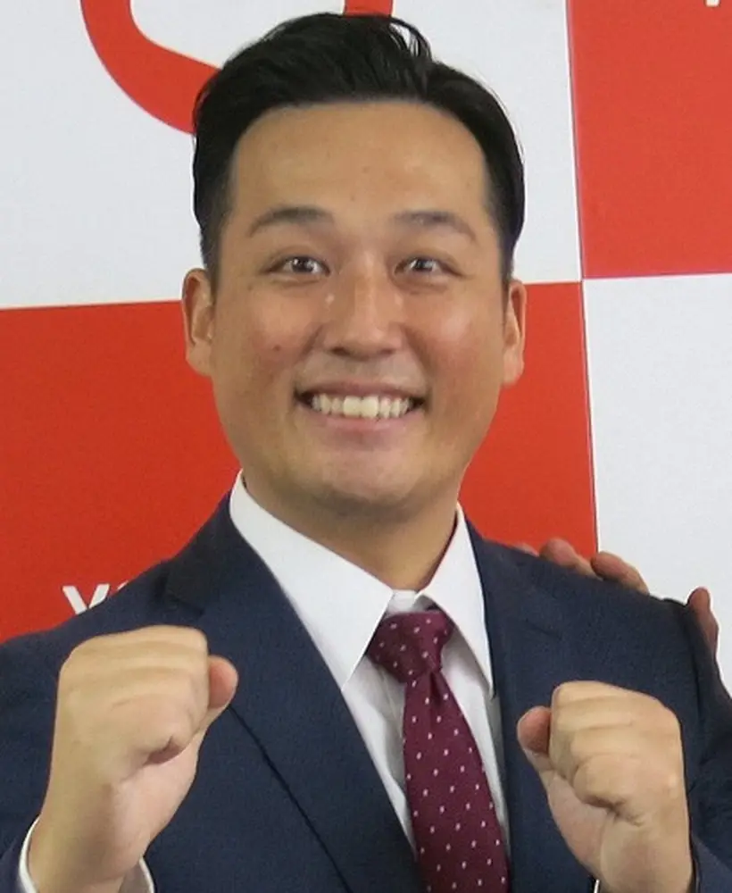 人気芸人　飛行機乗客のキャリーケースが頭に落下　相手は謝罪も…「まだ探してます」「子供やったら大変」― スポニチ Sponichi Annex 芸能