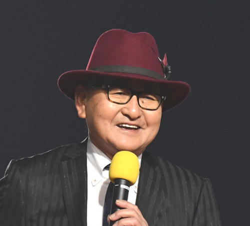 矢作芳人調教師（2024年撮影）